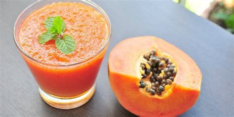 Papaya Juice Benefits - Improves Vision And Reduces Blood Pressure