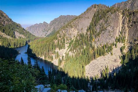 Hiking the Enchantments: Washington Trail Guide - Go Wander Wild