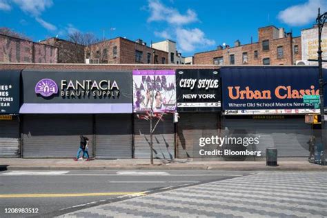 412 Fordham Road Stock Photos High Res Pictures And Images Getty Images