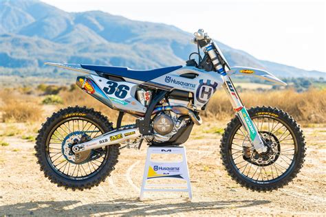 Racer X Films 2024 Husqvarna FC 350 Garage Build Dirt Bike Radar