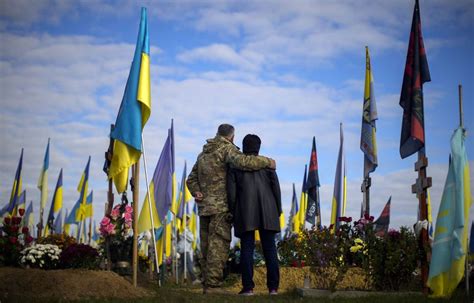 Guerre en Ukraine Journée d hommage aux défenseurs et défenseuses