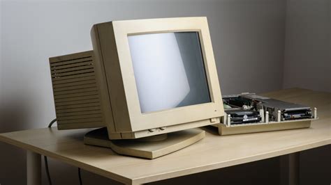 When to Replace Your Old Monitor