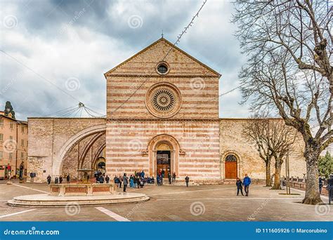 Exterior View Of The Basilica Of Saint Clare Assisi Italy Editorial Photo Image Of Medieval