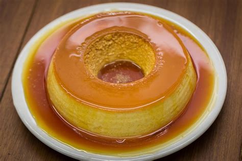 Pudim De Leite Un Postre De Flan Brasile O Con Huevos De Leche Y Leche