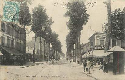 CPA FRANCE 94 Alfortville La Rue Du Pont D Ivry 94 Val De Marne