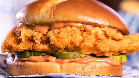 Zaxby S Is Giving Away Free Signature Chicken Sandwiches Here S How To