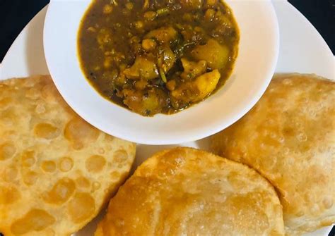 Sattu ki kachori with Aloo sabji Recipe by Arpita Mukherjee - Cookpad