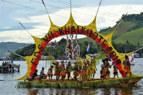 Destinasi Festival Danau Sentani Keberagaman Budaya Di Papua