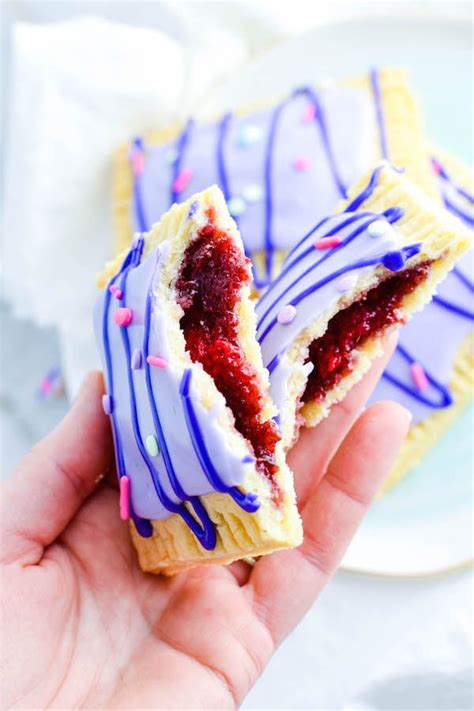 Homemade Raspberry "Pop-Tarts" Recipe