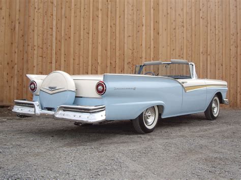 1957 Ford Fairlane 500 Skyliner Retractable Hardtop Convertible