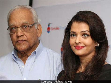 Aishwarya Rai Bachchan's Father Hospitalised. Amitabh Bachchan, Abhishek Visit Him - NDTV Movies