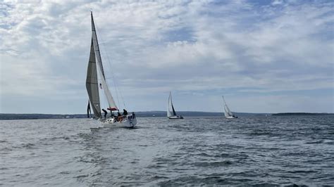 Transat Qu Bec Saint Malo Une Quipe F Minine Sentra Ne Rimouski