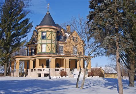 Lexington Castle Historic Building Wglt