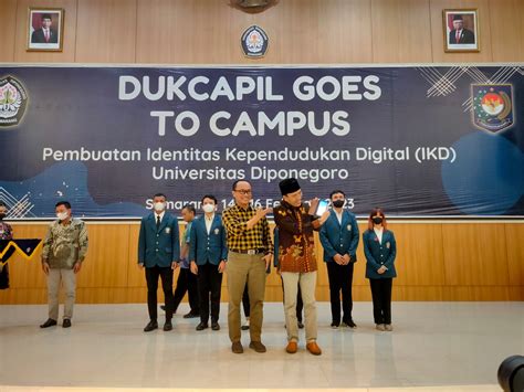 Terjunkan 100 Petugas Dan 35 Dinas Dukcapil Se Jateng Dukcapil Layani