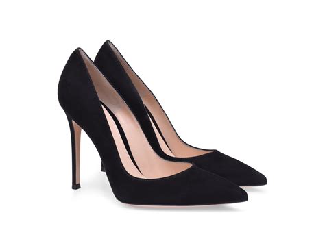 The Best Classic Black Pumps To Elevate Your Entire Wardrobe With