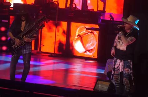 Guns N Roses Pays Tribute To Nba Legend Kobe Bryant Video Metal