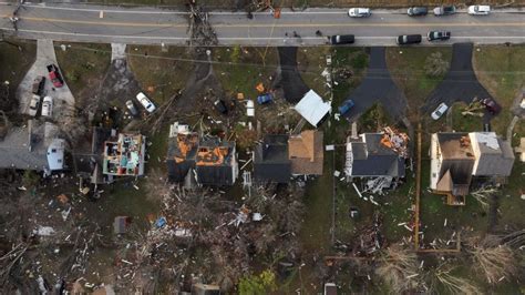 Deadly tornadoes leave thousands displaced or without power in Tennessee