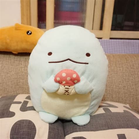 【胖麻糬】角落生物恐龍拿蘑菇大娃娃 抓樂霸 Toreba 現貨 蝦皮購物