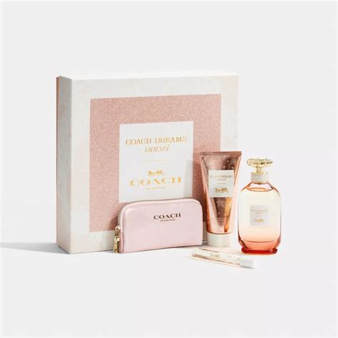 Coach Dreams Sunset Eau De Parfum Piece Gift Set