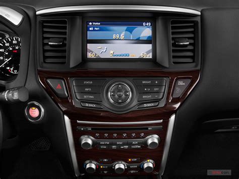 2014 Nissan Pathfinder: 69 Interior Photos | U.S. News