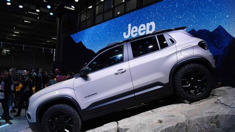 Jeep Avenger 4x4 Concept A Parigi Lanteprima Del B Suv A Trazione