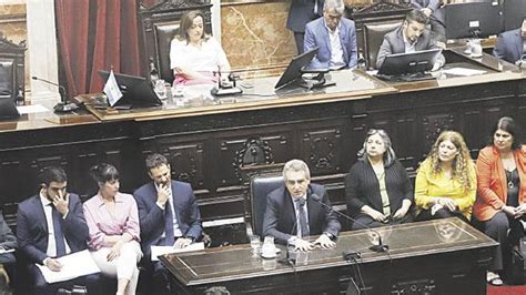 Rossi En Diputados Defensa Del Canje De Deuda Reclamos Por Cristina Y