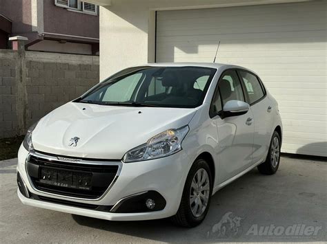 Peugeot 208 1 6 hdi Cijena 7300 Crna Gora Nikšić Nikšić uži