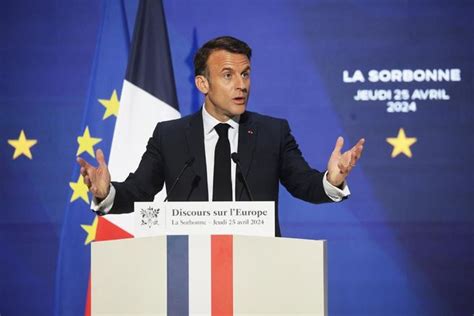 Emmanuel Macron prêt à ouvrir le débat d une défense européenne