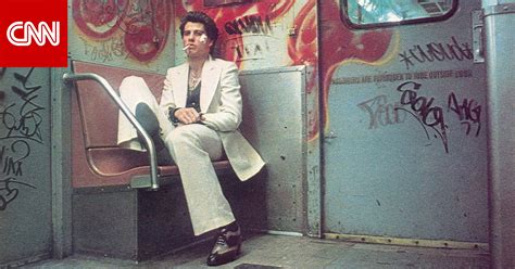 John Travolta's famous white suit from the '70s is up for auction - Archyde