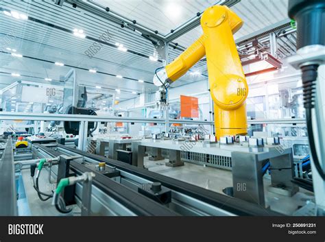 Robotic Automation Image & Photo (Free Trial) | Bigstock