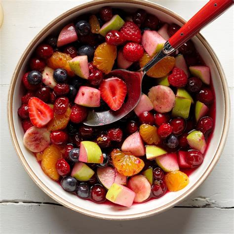 Festive Cranberry Fruit Salad Recipe: How to Make It