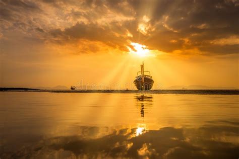 Traditionnal Thai Long Tail Boat At Sunset Stock Image Image Of