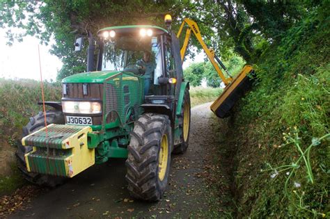 Motorists Urged To Take Care While Branchage Takes Place Jersey