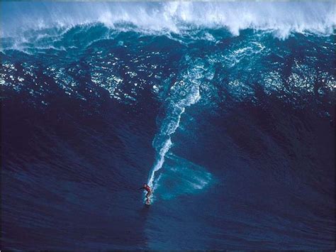 Giant Waves (15 pics)