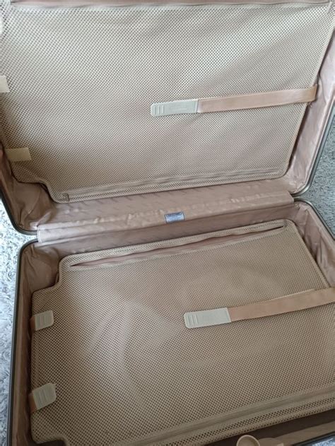 Rimowa Koffer Display Gross Kaufen Auf Ricardo