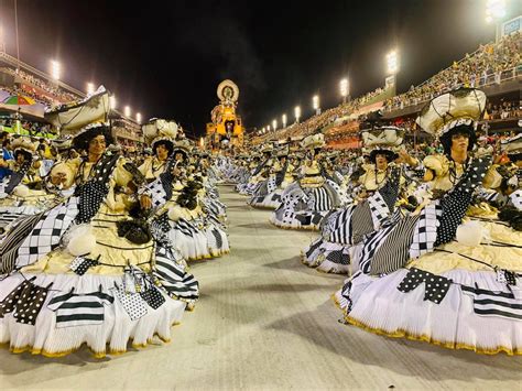 Sexta Feira De Carnaval