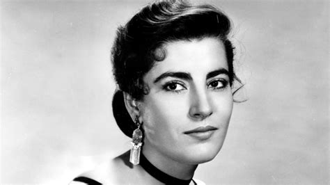 Muere La Actriz Griega Irene Papas A Los 96 Años Cooperativacl