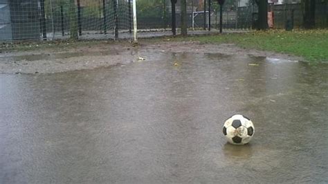 Maltempo In Veneto Stop Ai Campionati Di Calcio Dalleccellenza In Gi