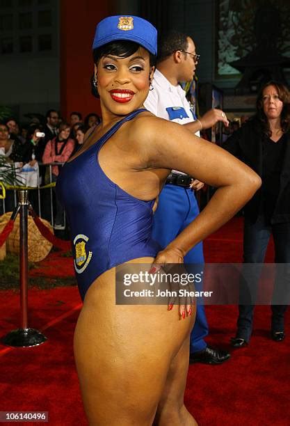 65 Niecy Nash Red Carpet Reno 911 Stock Photos, High-Res Pictures, and ...