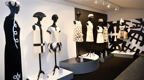 Mostra Sulla Moda Anni Sessanta Al Museo Di Castel Sant Angelo