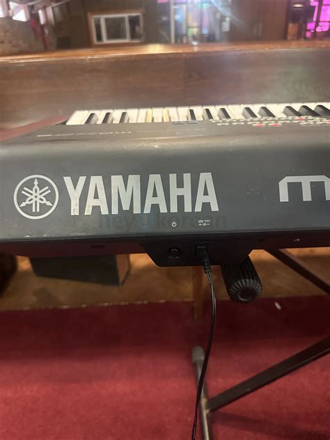 Yamaha Moxf8 Synthesizer