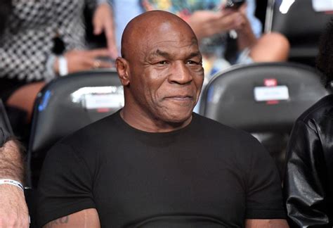 Watch Mike Tyson show off surprising speed aged 55 as boxing legend ...