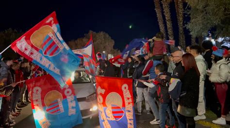 Catania Promosso In Lega Pro Contro Il Canicatt Finisce A La