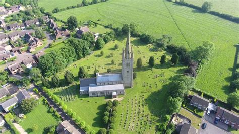 Phantom 4 flight around Hanslope church - YouTube