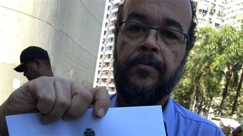 Bienal Vereador Do PSOL Busca Assinaturas Para Criar CPI Da Censura