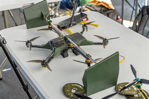 Russians Increase The Range And Stability Of Fpv Drones Militarnyi