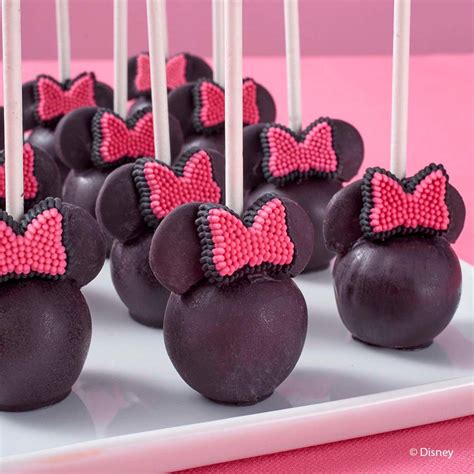 Minnie Mouse Cake Pops - Wilton