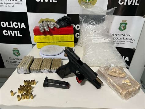 Suspeita De Integrar Grupo Criminoso é Presa Em Posse De Pistola