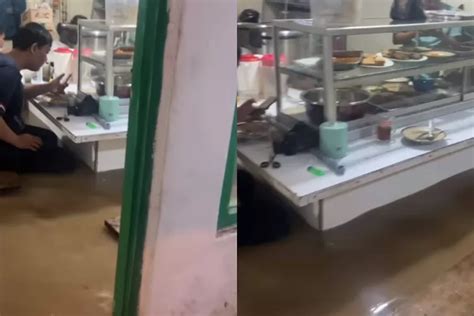 Viral Warteg Di Bandung Tetap Buka Meski Banjir Selutut Orang Dewasa