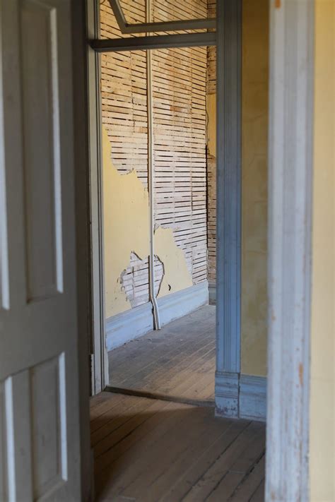 VISITING THE GHOST TOWN IN BANNACK MONTANA